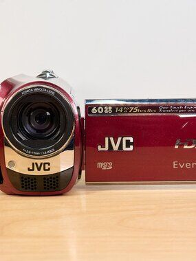 JVC Everio GZ-MG630RU Red Digital Camcorder / 60GB HDD / 40x Zoom Compact
